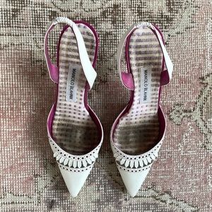 manolo blahnik pointed white pink kitten heels european vintage EU size 37
